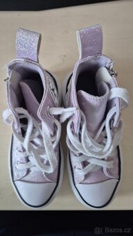 Prodám dívčí kotníkové boty CONVERSE ALL STAR, vel. 28 - 2