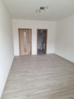 Byt 2+kk Rosice - pronajem - 2