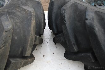 Zetor 6911 7011 zadní kola pneu barum 16,9-28 vzorek 50% - 2