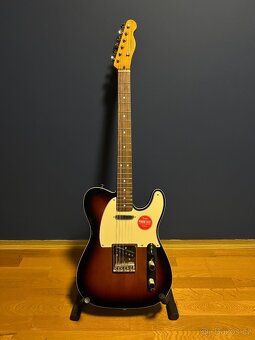 Elektrická kytara Squier s kombem Marshall - 2