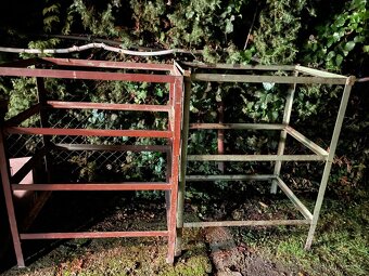 Regál domácí výroba - 2