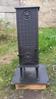 Litinová kamna Jotul F 606 černý lak - 2