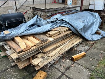 Netříděná prkna cca 20-30 m2 - 2