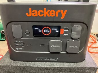 Jackery Explorer2000 Pro - 2