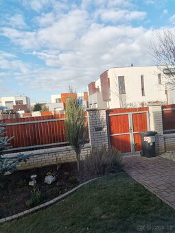 Prodám rodinný dům Praha Pitkovice - 2