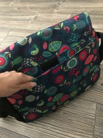 Taška přes rameno Totto/lístky - 2