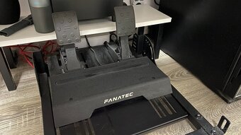 REZERVOVANO Fanatec GT DD Pro 8Nm + pedály Elite V2 + F1 Add - 2