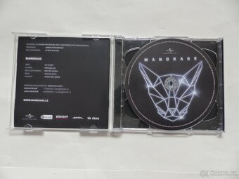 Mandrage - Potmě jsou všechny kočky černý / CD+DVD - 2