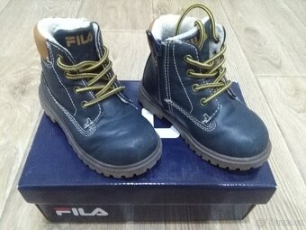 Dětské zimní boty, velikost č. 23 a č. 24 - 2