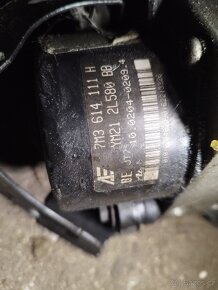 VW Sharan, Alhambra, Galaxy - 2