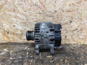 ALTERNÁTOR 1.9 TDI 06F903023C 140A - 2