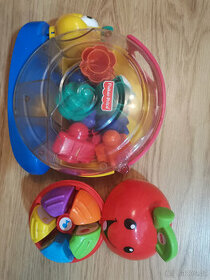 fisher price šnek, pejsek, kostky, snídaňový set, lamaze páv - 2