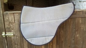 Vytrvalostní podsedlová dečka zn. HAF - 2