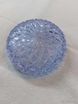 Sklenena misticka - 2