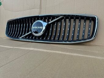 Volvo V90 S90 maska - 2
