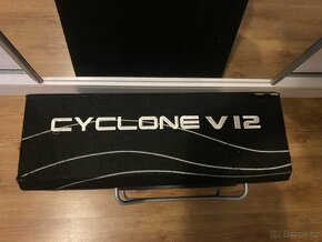 Subwoofer cyclone v12+zesilovač - 2