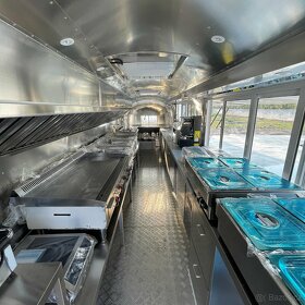 Foodtruck / pojizdné občerstvení /pojizdná prodejna / stánek - 2