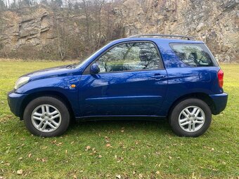 TOYOTA RAV4 1.8 i - 2