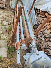 starší teleskop. stojky doka - 2