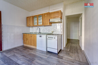 Prodej bytu 3+1, 82 m², Cheb, ul. Dvořákova - 2