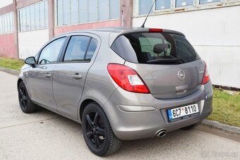 Opel Corsa ACTIVE 1.4 T/ČR/100TKM/2014/ - 2