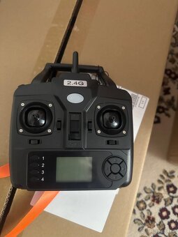 NOVÁ Zavážecí loďka na ryby s GPS , 10000Ah - 2