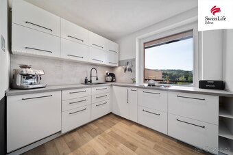 Prodej bytu 3+kk 75 m2 Kpt. Jaroše, Trutnov - 2