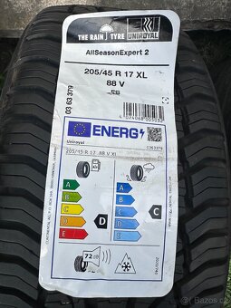 2ks celoročních pneu 205/45 R17 88V XL- Uniroyal - 2