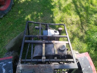 Traktor domácí výroby Jawa 250. - 2