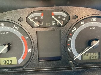 Prodám auto s úpravou pro invalidy - 2