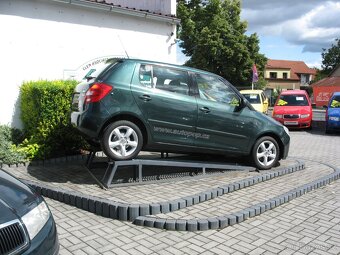 Fabia II 1,2-51 kW, 84.000,-Kč - 2