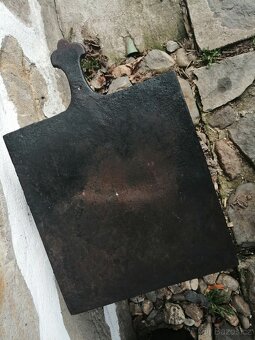 Starožitný pečící tál - 2