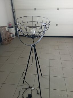 Designová kovová lampa - 2