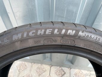 285/35 R22 106Y - 2