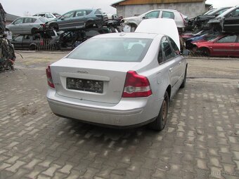 Volvo S 40 2,0D - 2