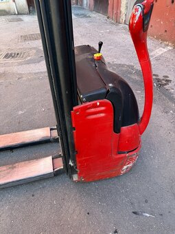 Vysokozdvižný ruční elektrický vozík Linde L 12 - 2