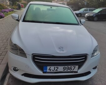 Peugeot 301benzin 1,2 rok 2014 najeto pouze 65000 původ ČR - 2