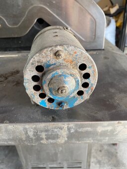 Prodam motorek steracu Tatra 148 - 2