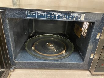 Mikrovlnna trouba Samsung - 2