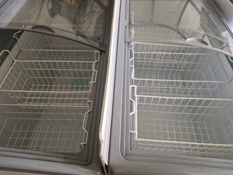 2x zánovní mrazák do prodejny - 2