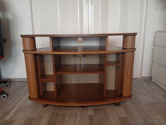 TV stolek - 2