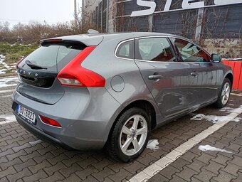 Volvo V40 - 2