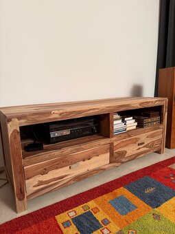 dřevěný set – konferenční stolek + komoda pod TV - 2