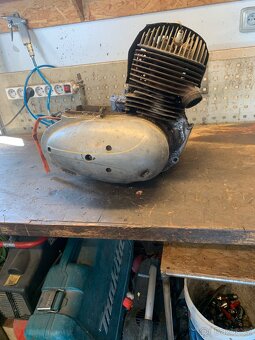 Motor ČZ - 2