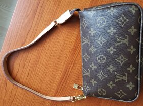 Krásná dámská kabelka - 2