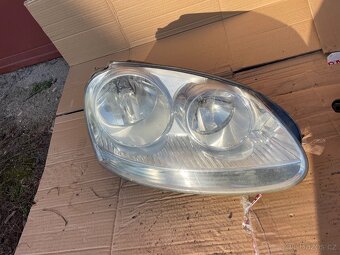 VW Golf V / Jetta – přední světlomety, - 2
