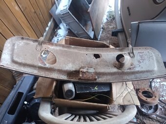 Přední maska trabant 601 - 2