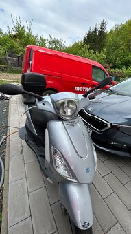 Piaggio fly 125 - 2