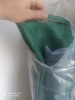 Stínící tkanina 1,5x50m 90℅ stínu 140g/m2 - 2