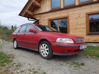 Volvo V40 - 2